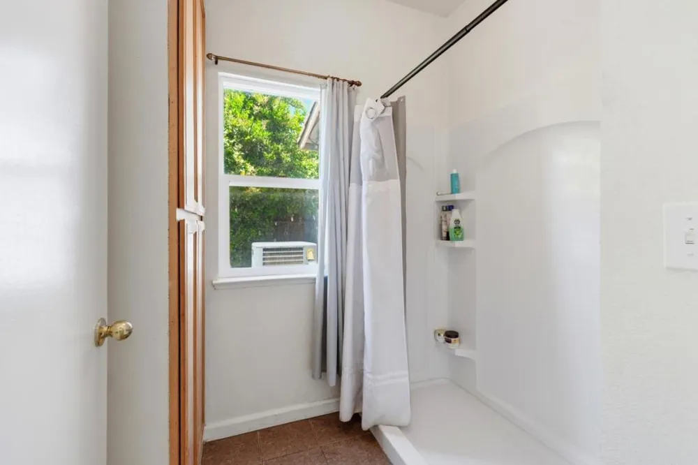 3712 Bold Ruler Court Modesto, CA 95355