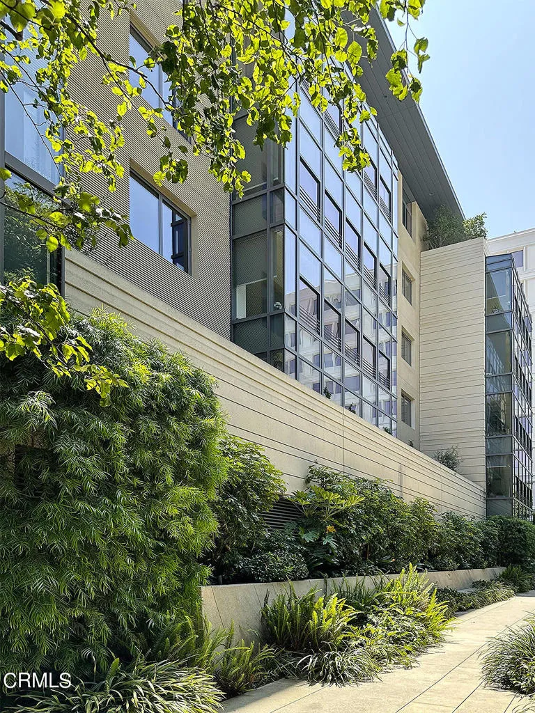 345 E Colorado Boulevard #203 Pasadena, CA 91101