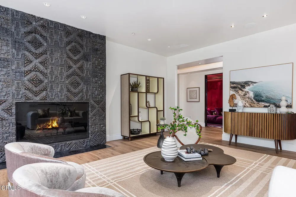 345 E Colorado Boulevard #203 Pasadena, CA 91101