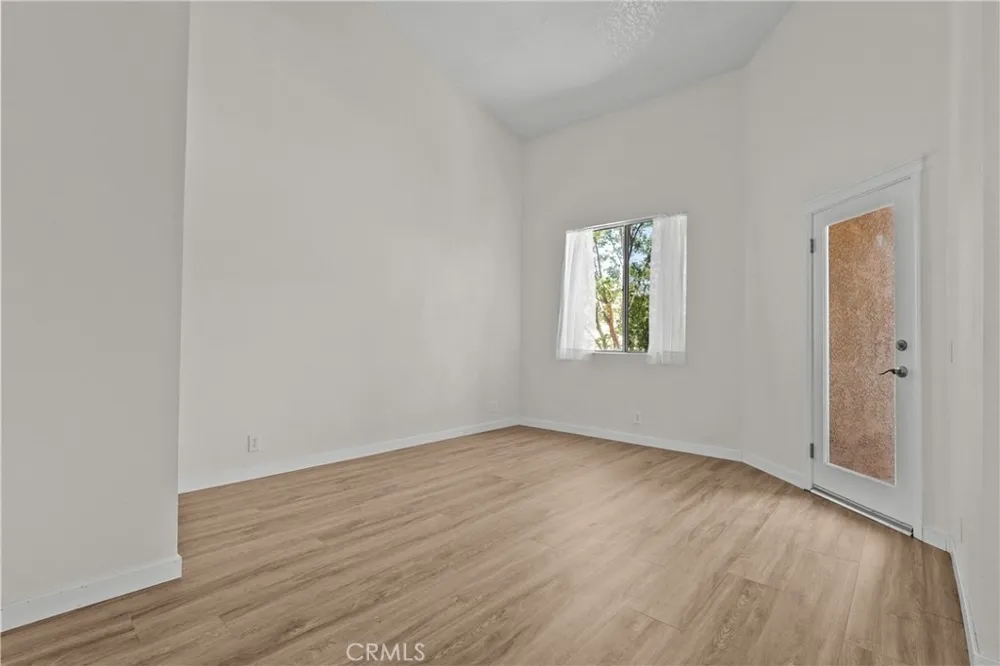 25511 Schubert Cir #142 B Stevenson Ranch, CA 91381