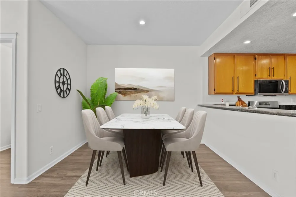 25511 Schubert Cir #142 B Stevenson Ranch, CA 91381
