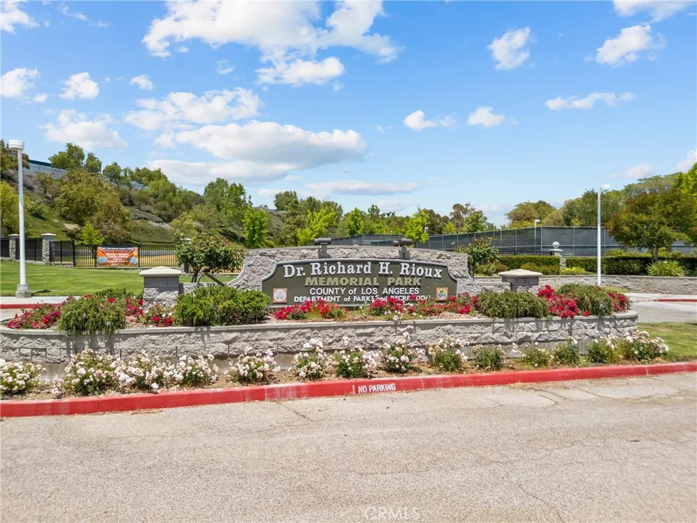 25511 Schubert Cir #142 B Stevenson Ranch, CA 91381