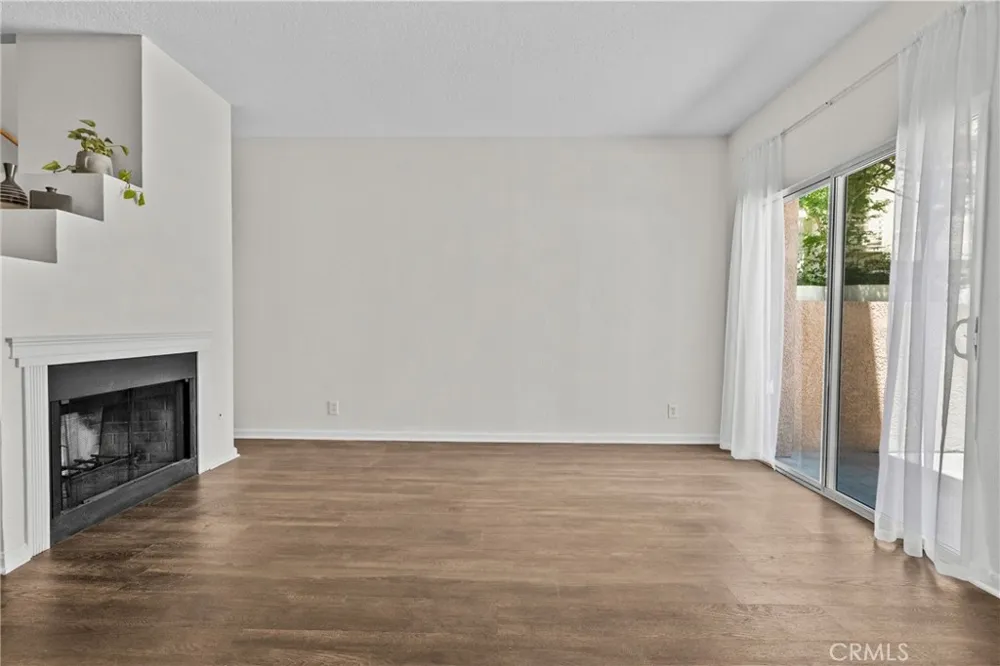 25511 Schubert Cir #142 B Stevenson Ranch, CA 91381