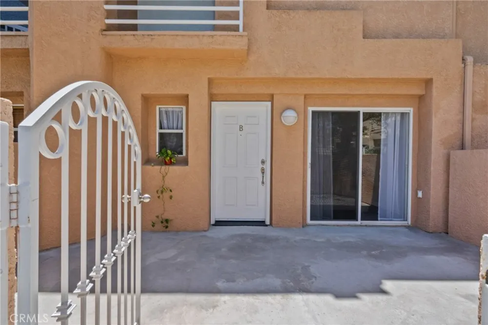 25511 Schubert Cir #142 B Stevenson Ranch, CA 91381