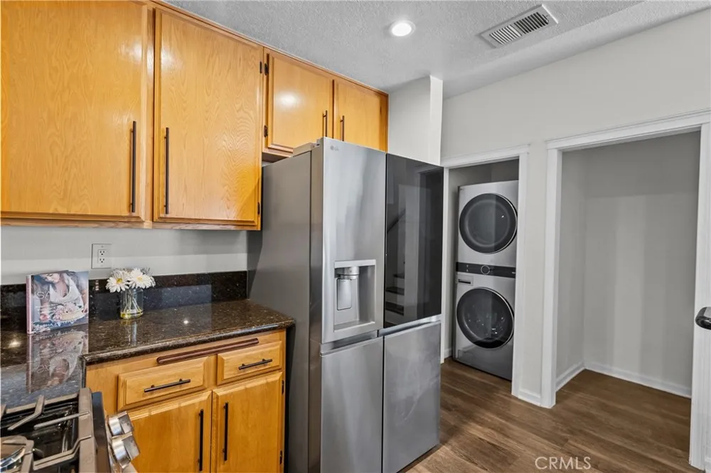 25511 Schubert Cir #142 B Stevenson Ranch, CA 91381