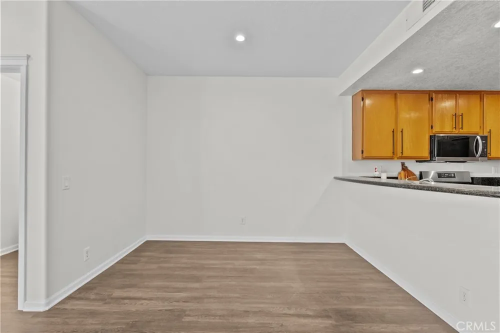 25511 Schubert Cir #142 B Stevenson Ranch, CA 91381