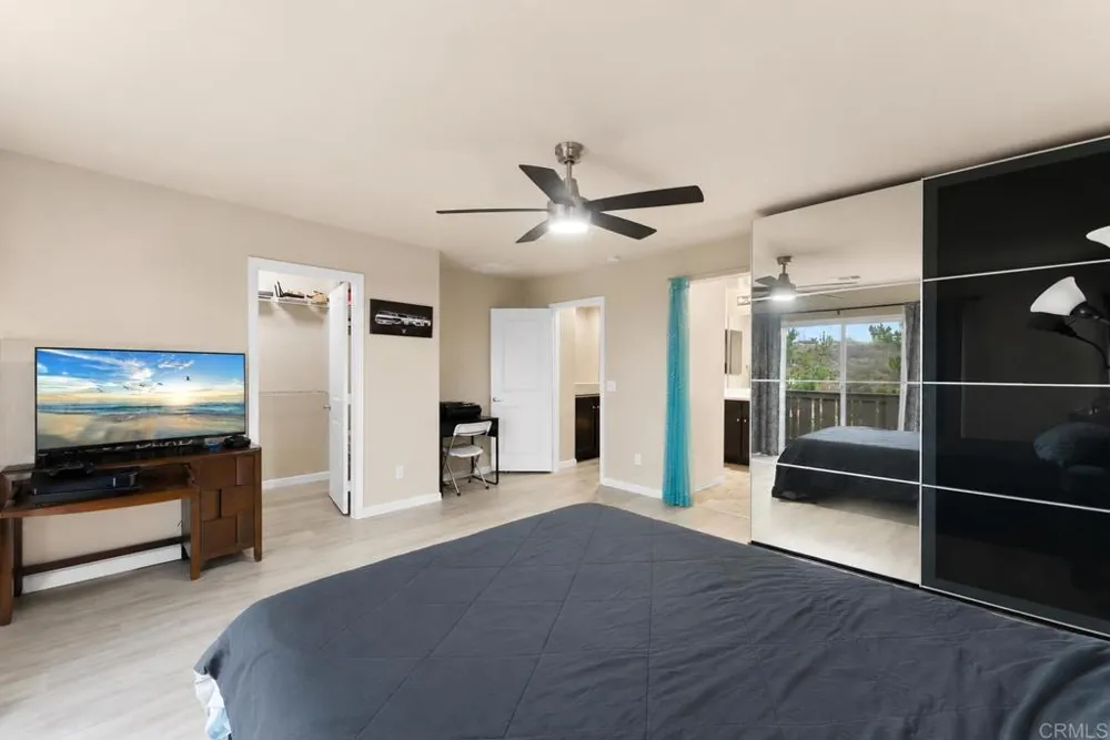 1347 Caminito Agostino #2 Chula Vista, CA 91915