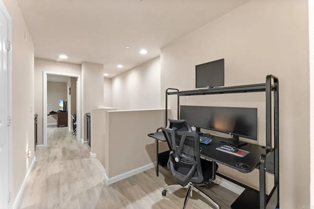 1347 Caminito Agostino #2 Chula Vista, CA 91915