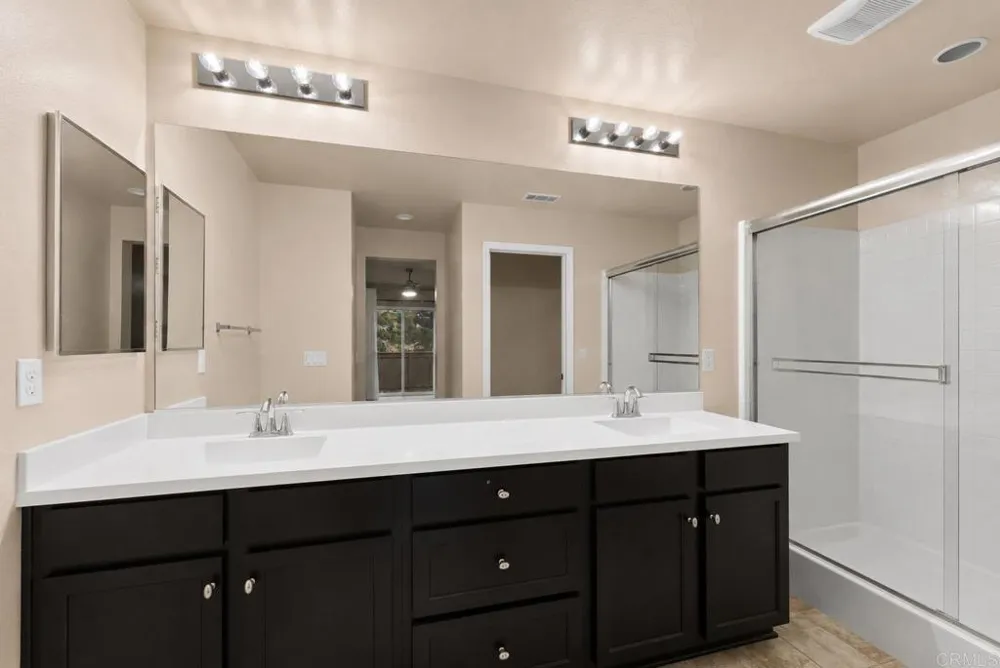 1347 Caminito Agostino #2 Chula Vista, CA 91915