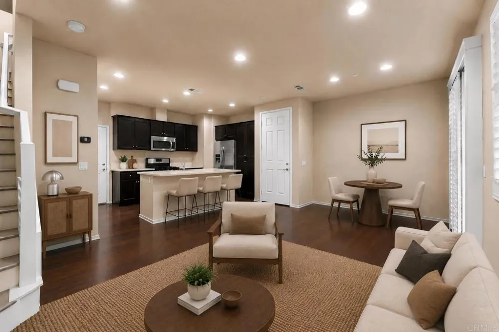 1347 Caminito Agostino #2 Chula Vista, CA 91915