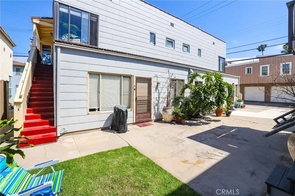 114 4th street Seal Beach, CA 90740