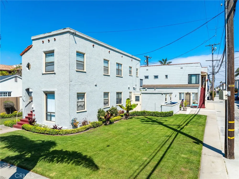 114 4th street Seal Beach, CA 90740