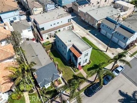 114 4th street Seal Beach, CA 90740