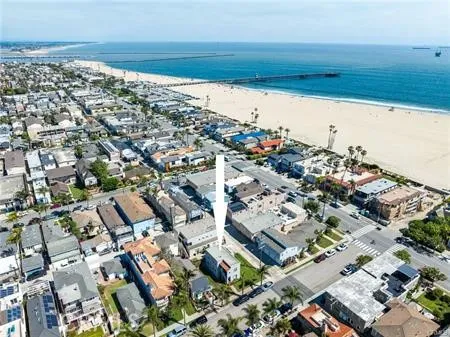 114 4th street Seal Beach, CA 90740
