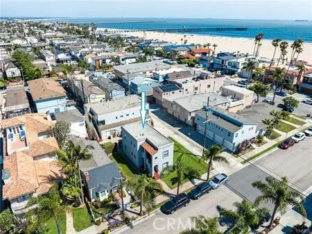 114 4th street Seal Beach, CA 90740