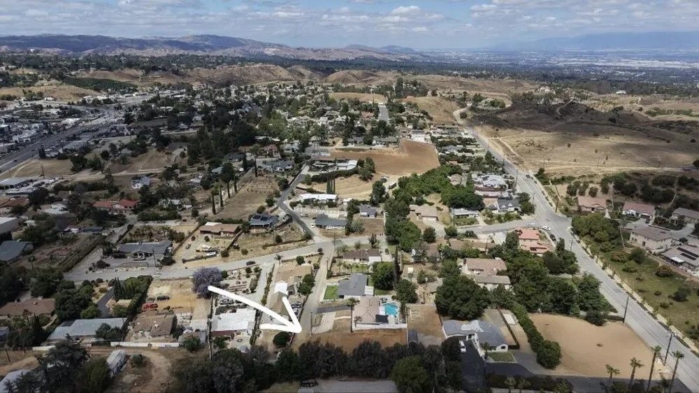 31812 Hutto Lane Yucaipa, CA 92399