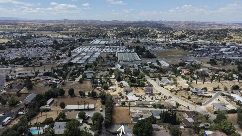 31812 Hutto Lane Yucaipa, CA 92399