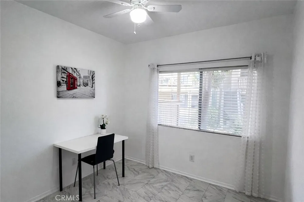 2456 Pleasant Way #A Thousand Oaks, CA 91362