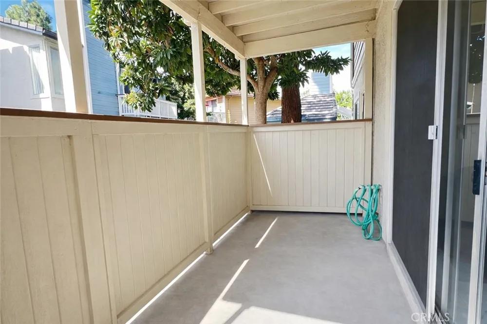 2456 Pleasant Way #A Thousand Oaks, CA 91362