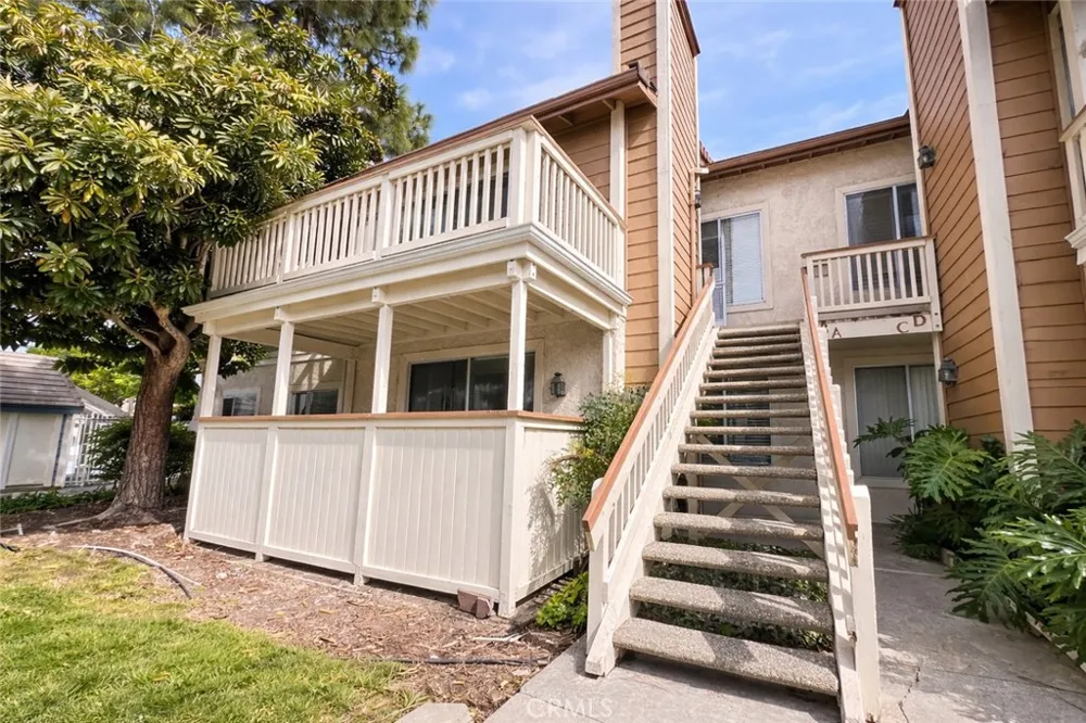 2456 Pleasant Way #A Thousand Oaks, CA 91362
