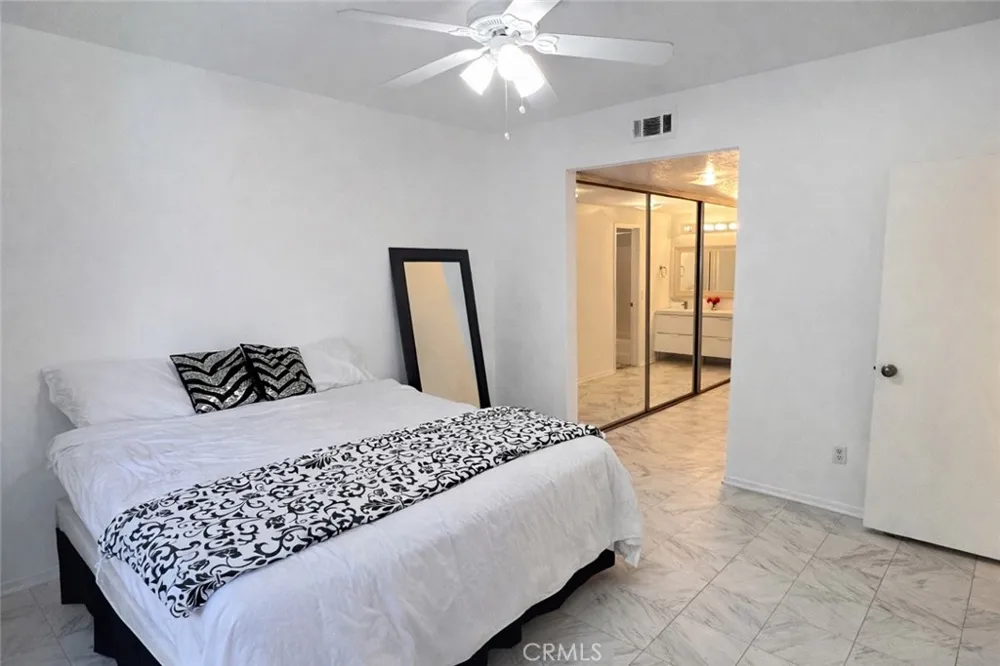 2456 Pleasant Way #A Thousand Oaks, CA 91362