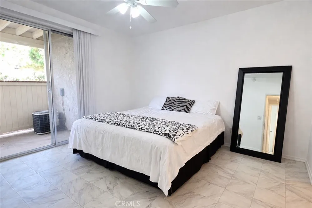 2456 Pleasant Way #A Thousand Oaks, CA 91362