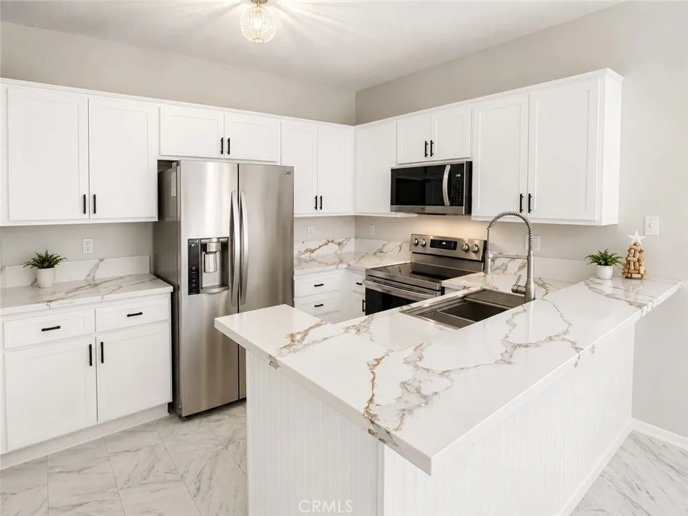 2456 Pleasant Way #A Thousand Oaks, CA 91362