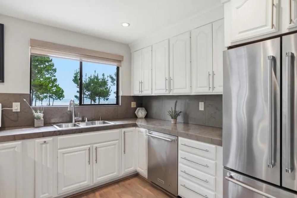 70 Forest Ridge Road #1 Monterey, CA 93940