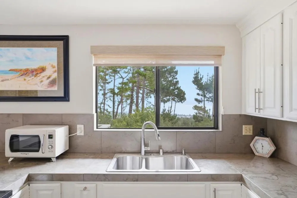 70 Forest Ridge Road #1 Monterey, CA 93940