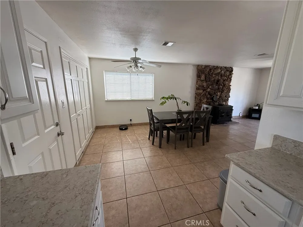 1064 Tioga Manteca, CA 95337