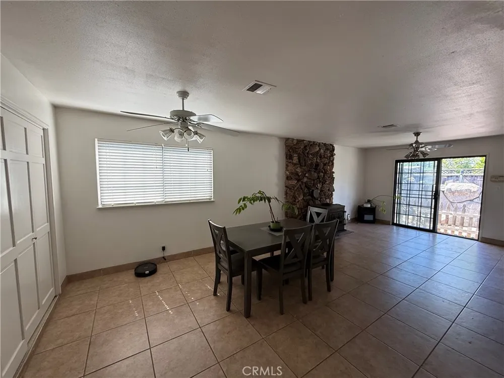 1064 Tioga Manteca, CA 95337