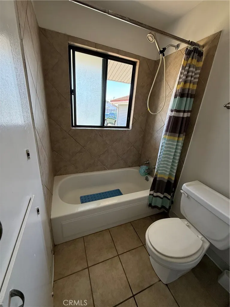 1064 Tioga Manteca, CA 95337