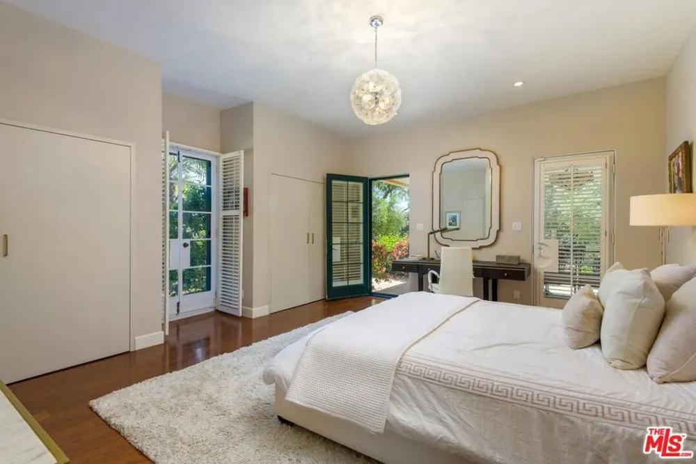 7200 Casitas Pass Road Carpinteria, CA 93013