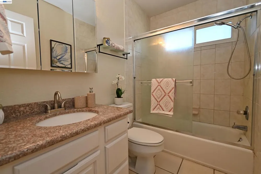 4408 Comanche Way Pleasanton, CA 94588