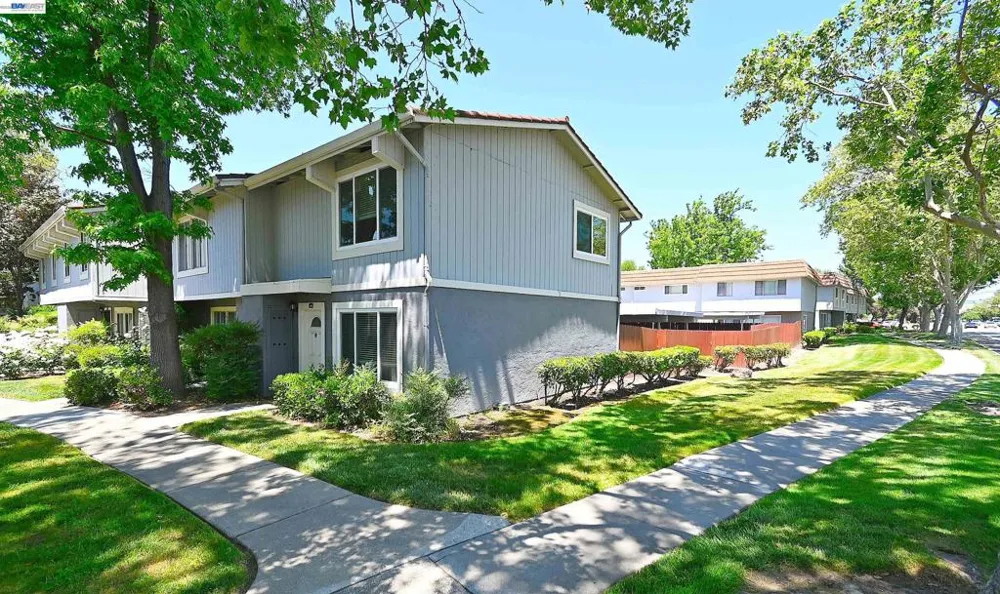 4408 Comanche Way Pleasanton, CA 94588