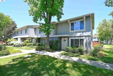 4408 Comanche Way