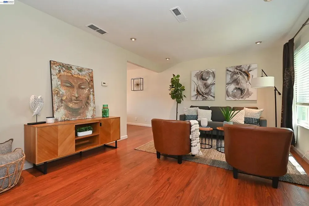 4408 Comanche Way Pleasanton, CA 94588