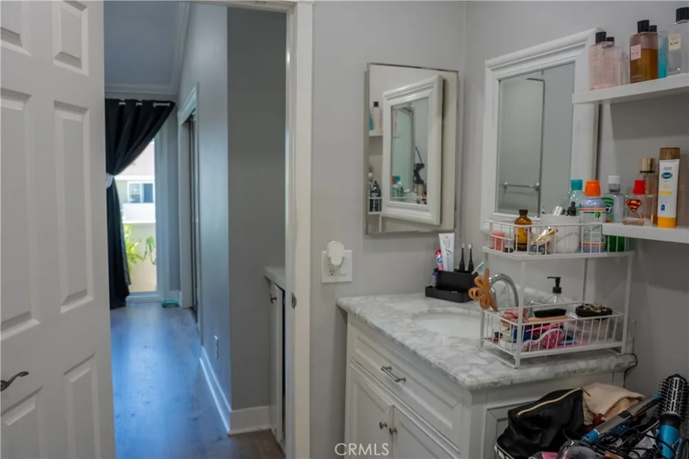 1192 Mitchell #3 Tustin, CA 92780
