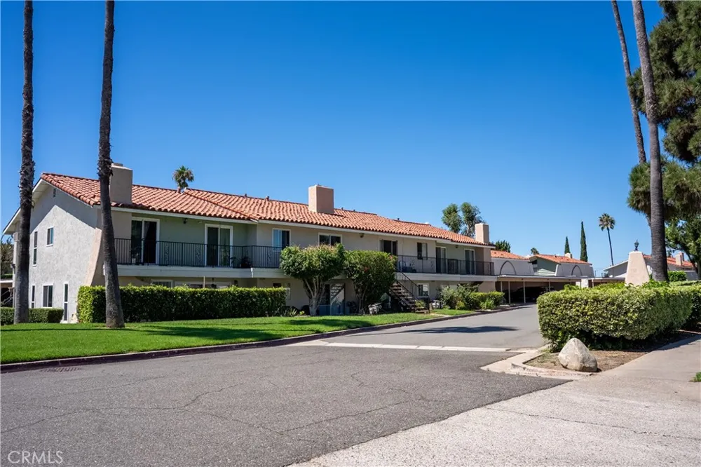 1192 Mitchell #3 Tustin, CA 92780