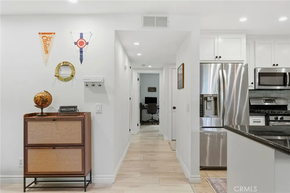 214 Via Robina #4 San Clemente, CA 92672