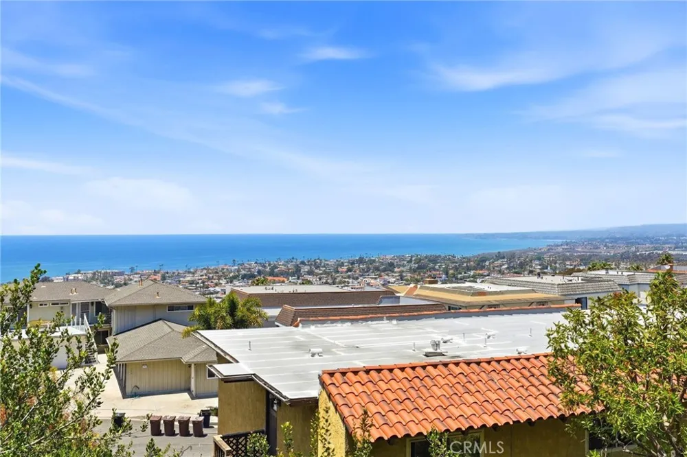 214 Via Robina #4 San Clemente, CA 92672
