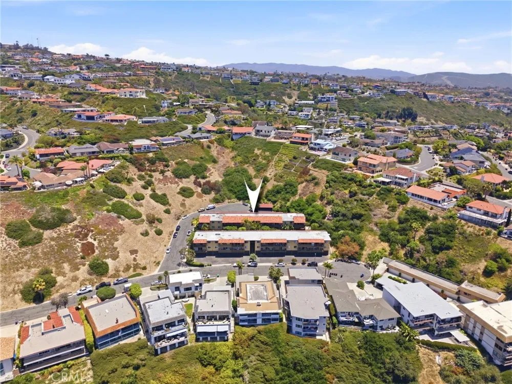 214 Via Robina #4 San Clemente, CA 92672