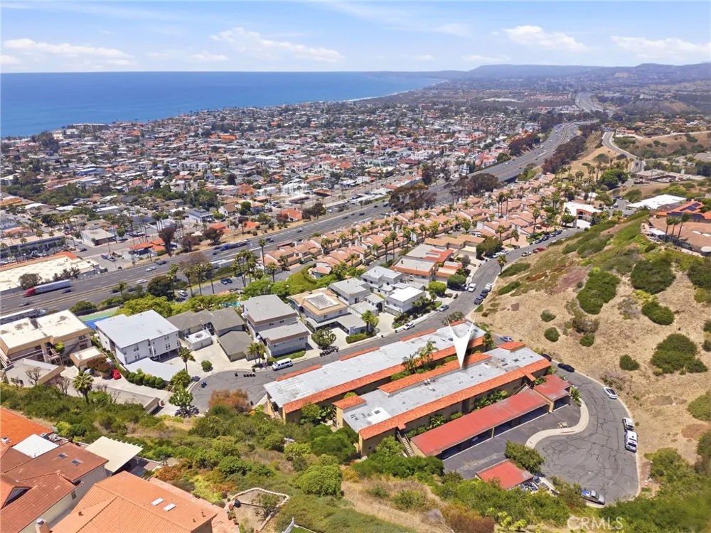 214 Via Robina #4 San Clemente, CA 92672