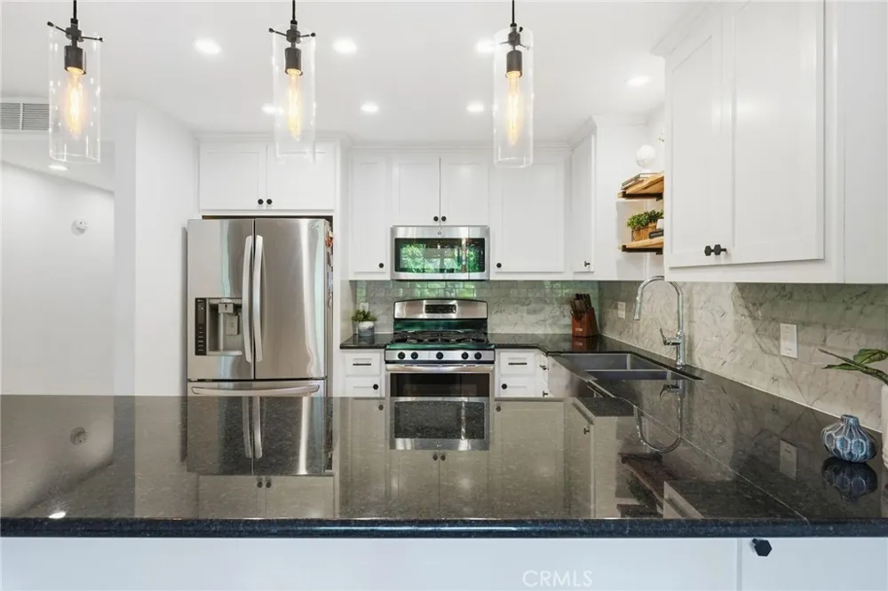 214 Via Robina #4 San Clemente, CA 92672