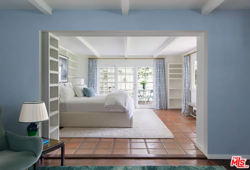 279 Santa Rosa Lane Montecito, CA 93108