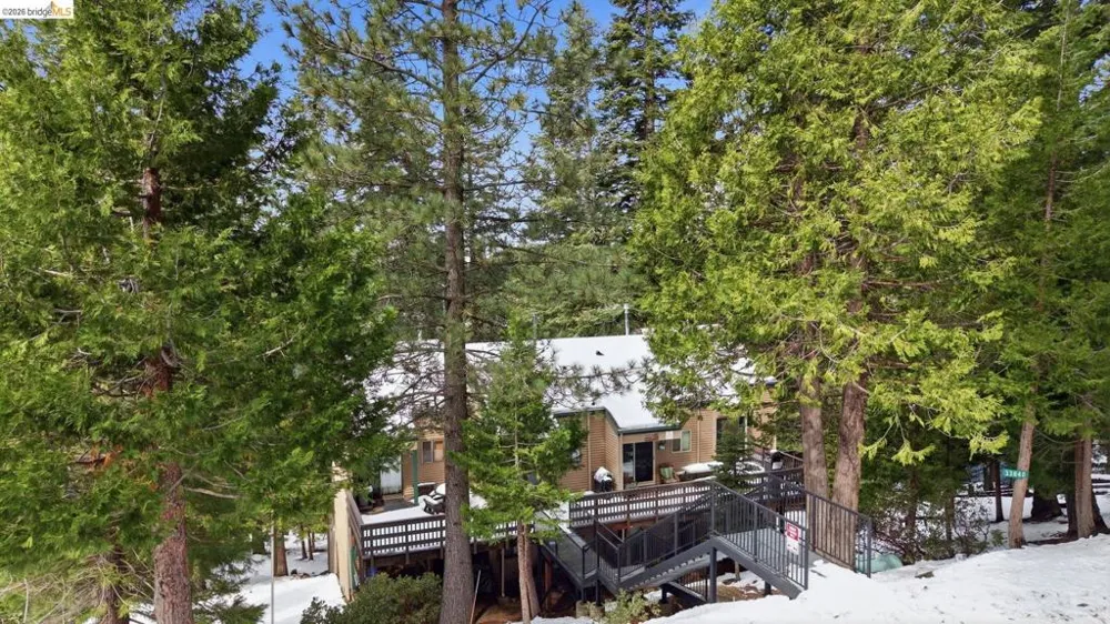 33840 Upper Leland RD ## 25A Strawberry, CA 95364