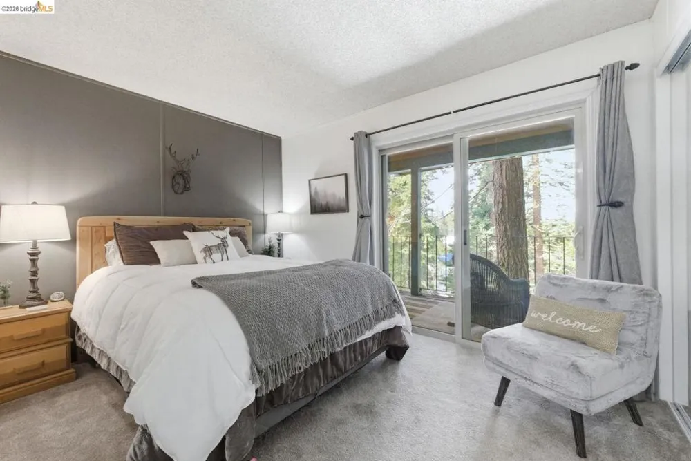 33840 Upper Leland RD ## 25A Strawberry, CA 95364