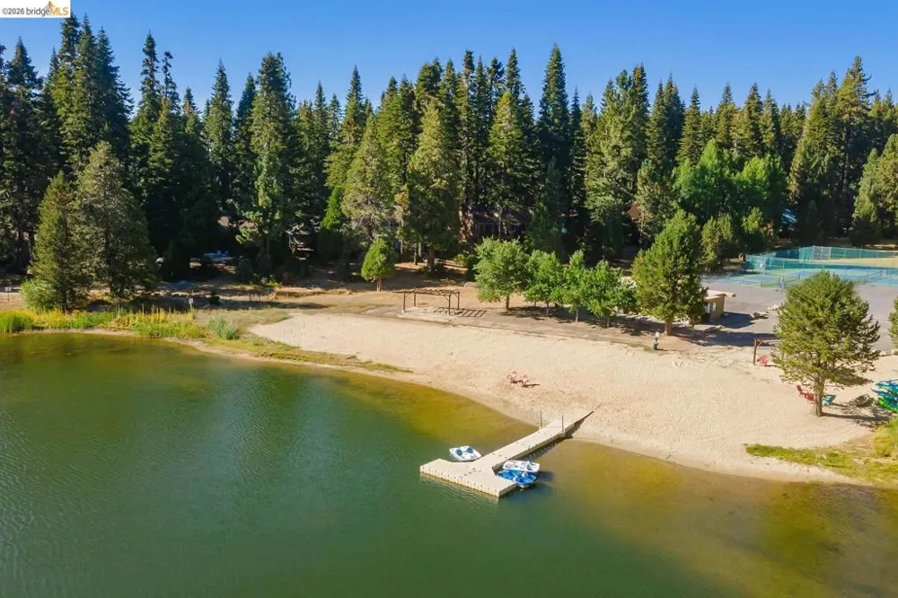 33840 Upper Leland RD ## 25A Strawberry, CA 95364