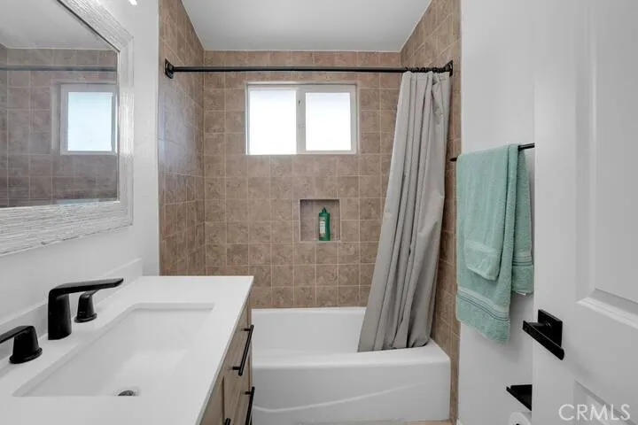3700 Eastgate Road Palm Springs, CA 92262
