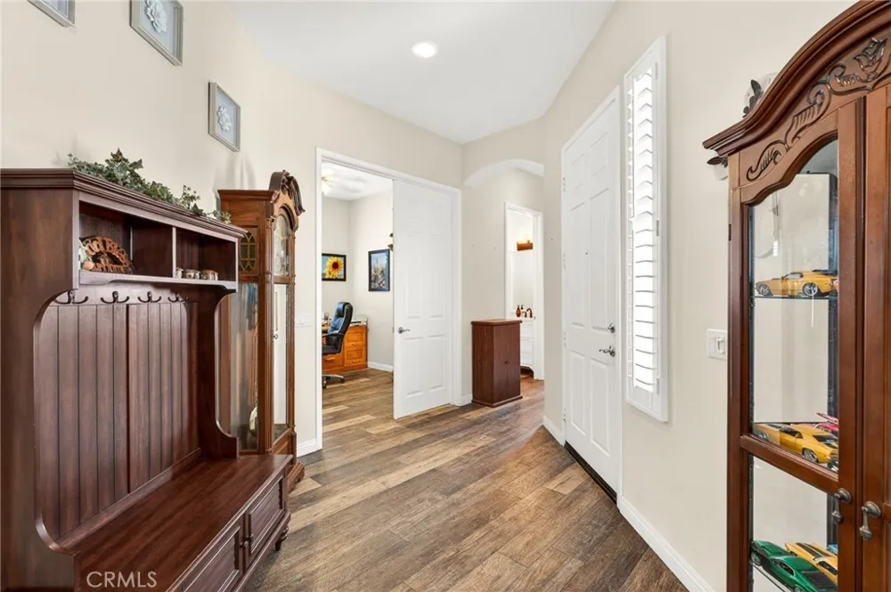 1710 Reyes Beaumont, CA 92223